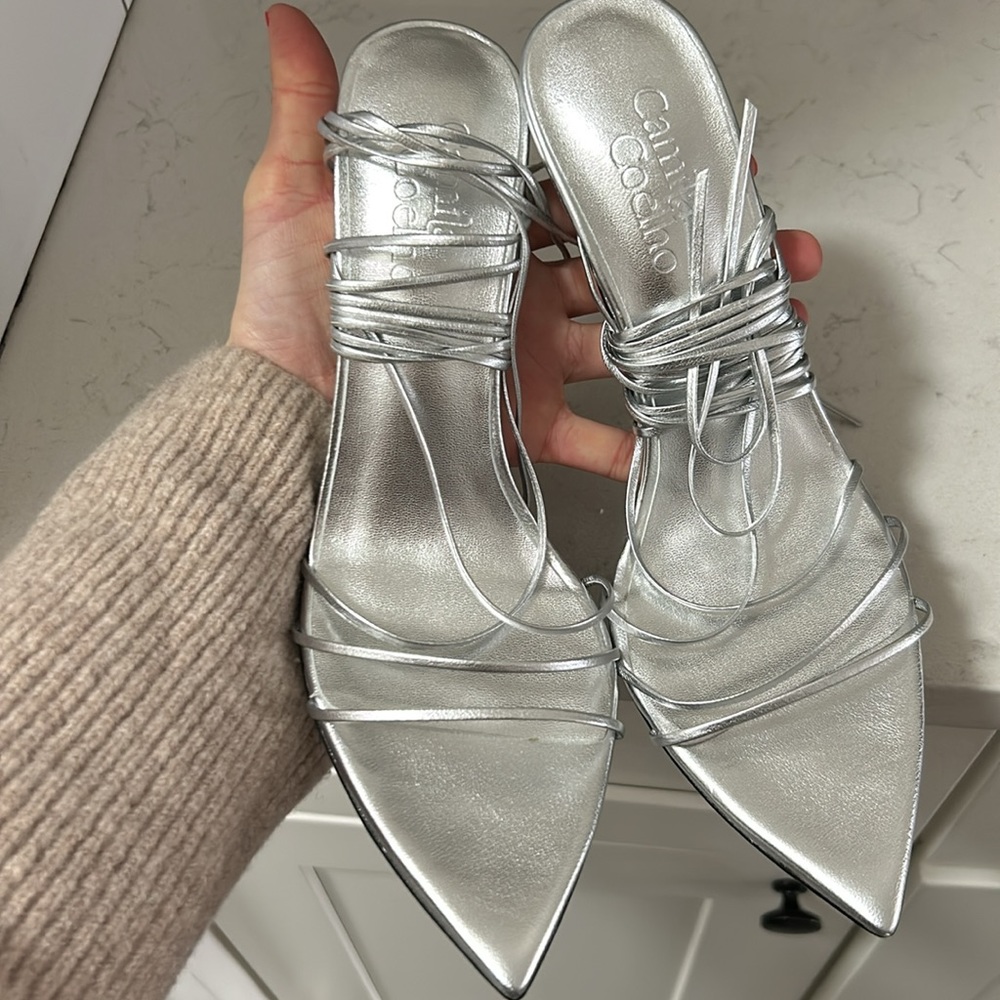 Jolie Heel in Metallic Silver Camila Coelho - Picture 2 of 6